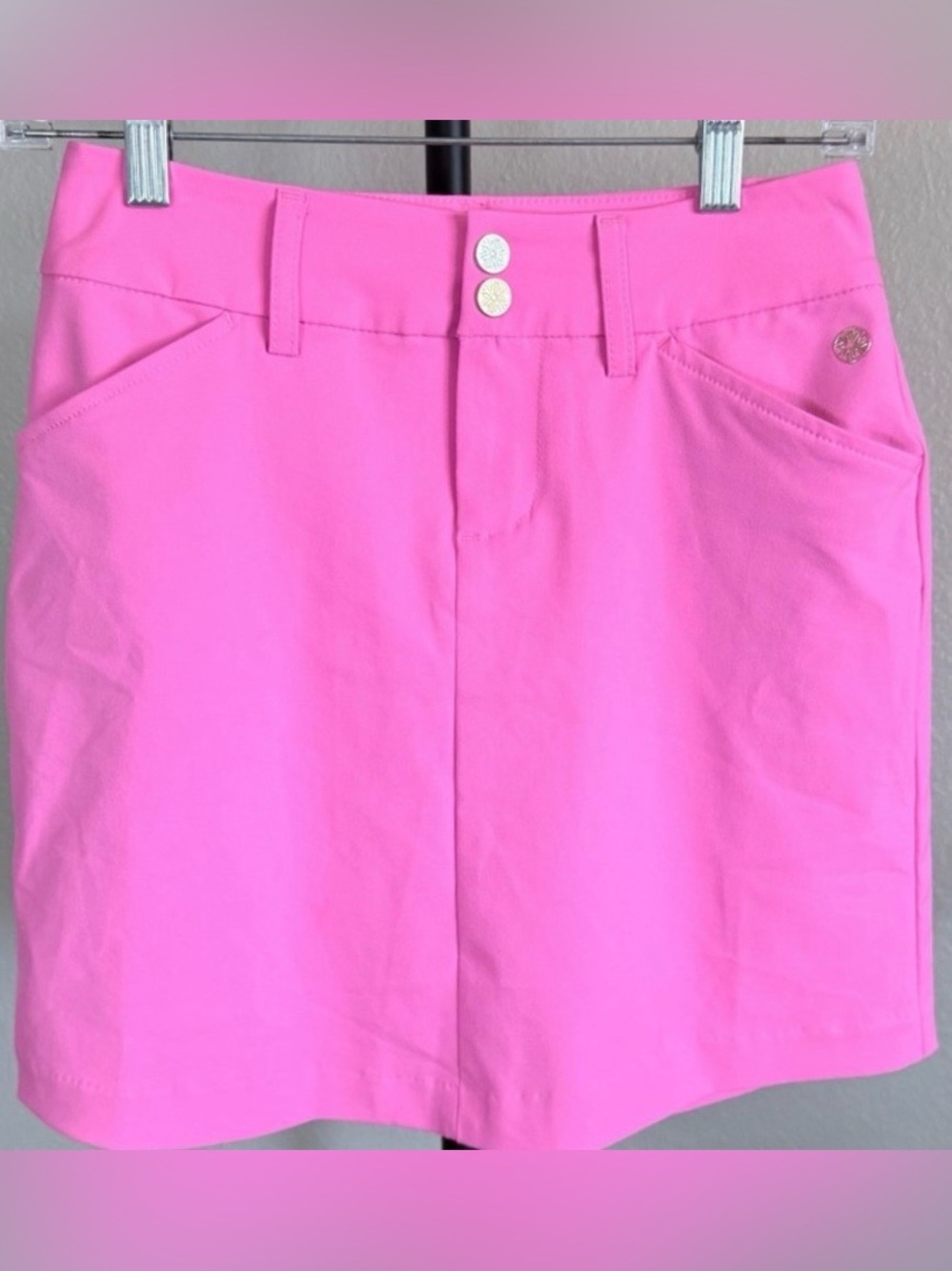 Lilly Pulitzer Size-00, Sybil Luxletic skort in Cockatoo Pink, High-Waist Bright